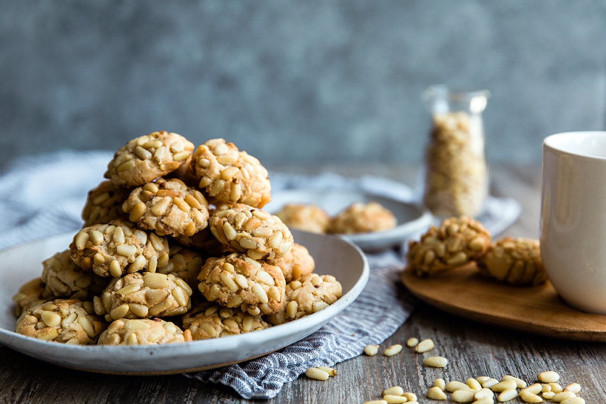pignoli cookies